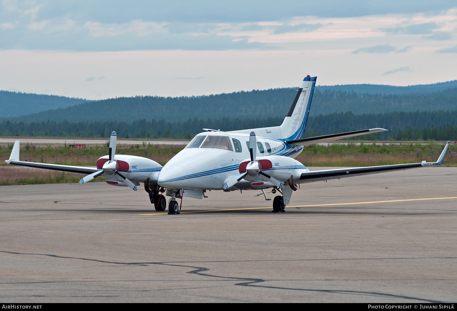 Aircraft Photo of OH-BDX | Beech A60 Duke | AirHistory.net #133114