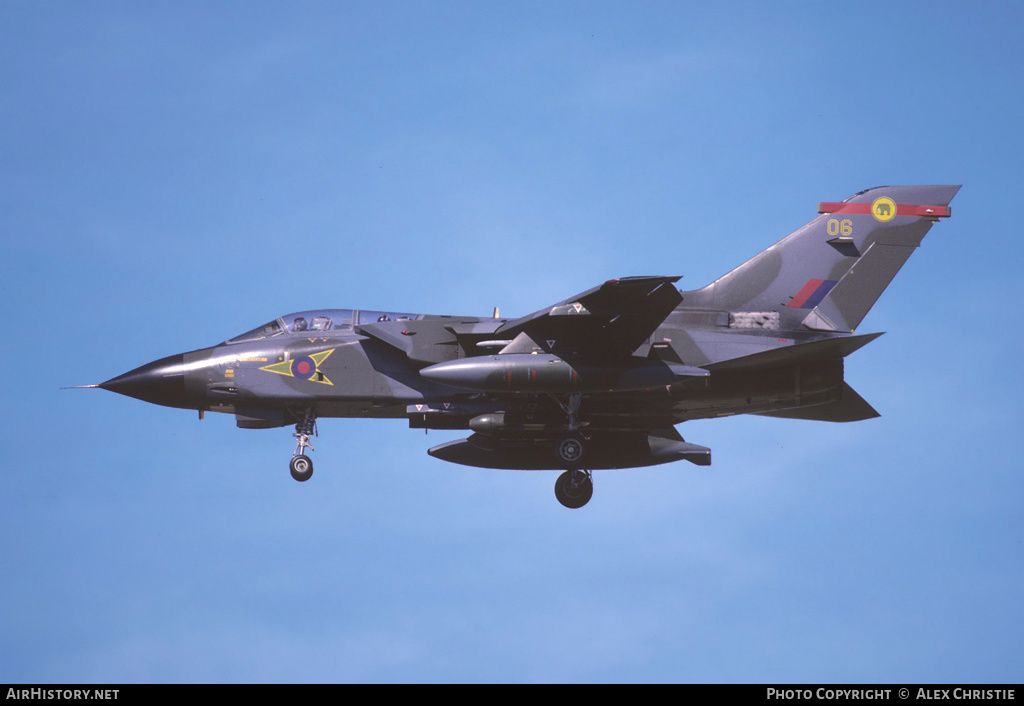 Aircraft Photo of ZA395 | Panavia Tornado GR1 | UK - Air Force | AirHistory.net #133139