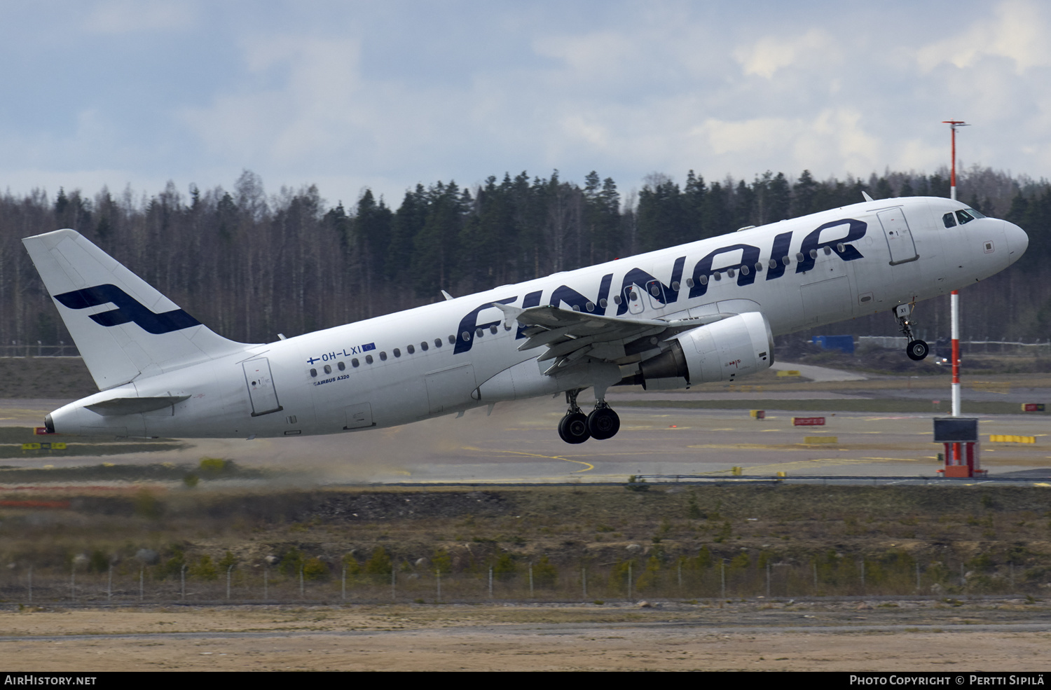 Aircraft Photo of OH-LXI | Airbus A320-214 | Finnair | AirHistory.net #133221