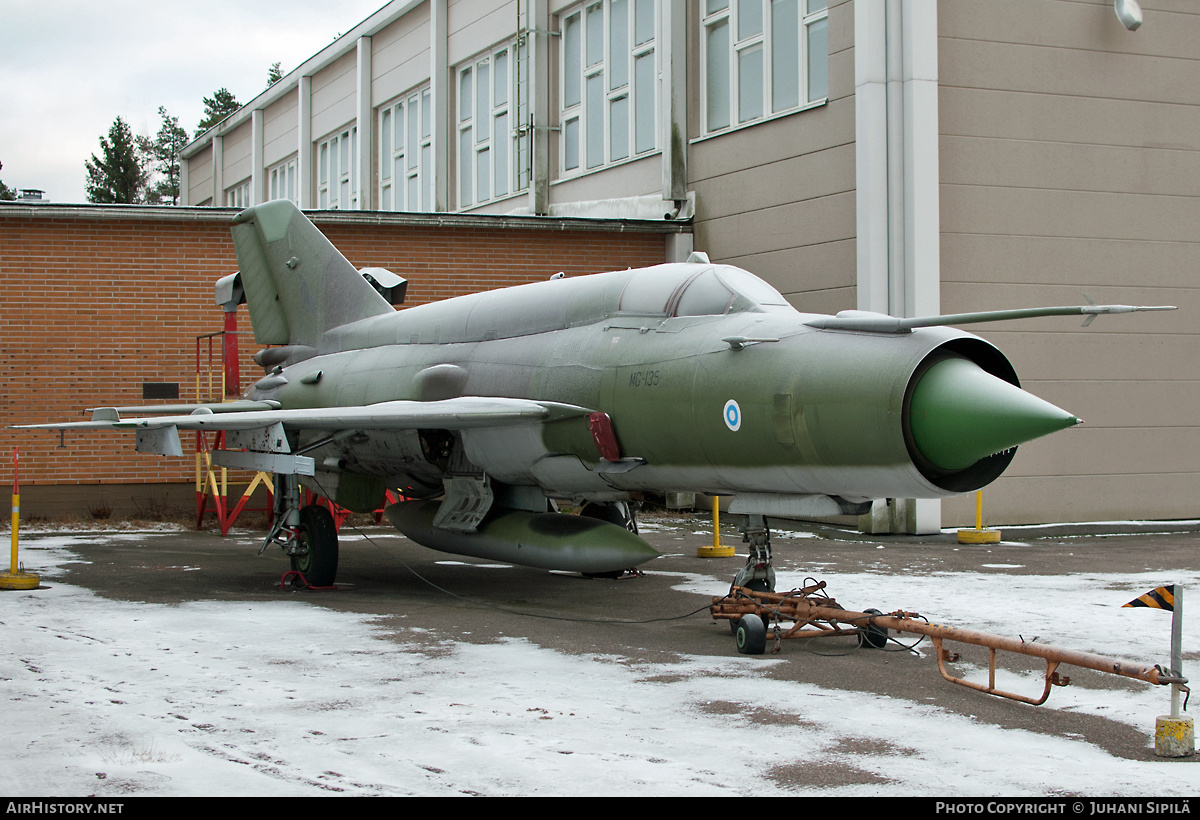 Aircraft Photo of MG-135 | Mikoyan-Gurevich MiG-21bis | Finland - Air Force | AirHistory.net #133345
