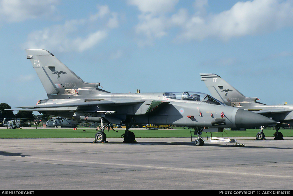 Aircraft Photo of ZE808 | Panavia Tornado F3 | UK - Air Force | AirHistory.net #133372