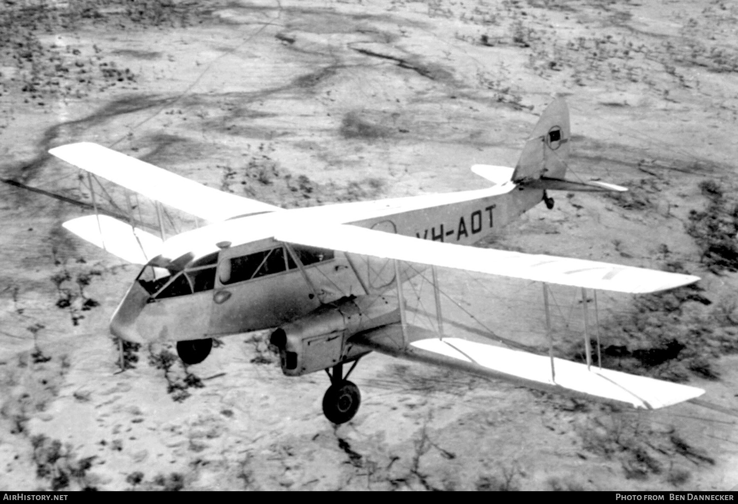 Aircraft Photo of VH-AOT | De Havilland D.H. 84A Dragon 3 | Qantas | AirHistory.net #133593