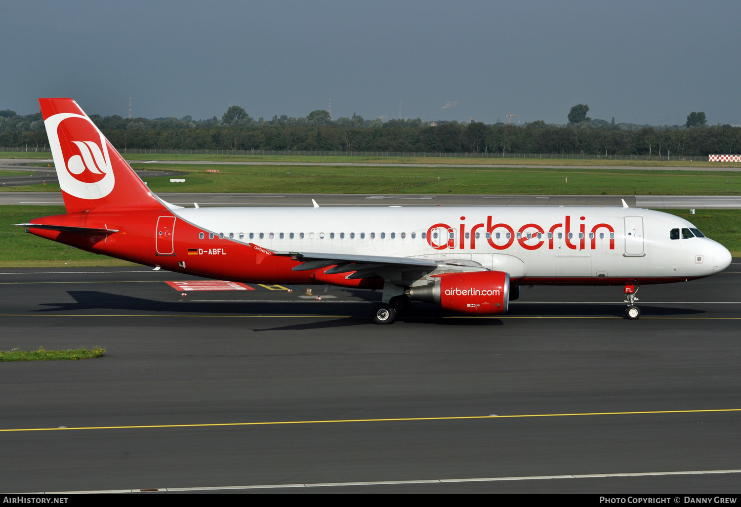 Aircraft Photo of D-ABFL | Airbus A320-214 | Air Berlin | AirHistory.net #133594