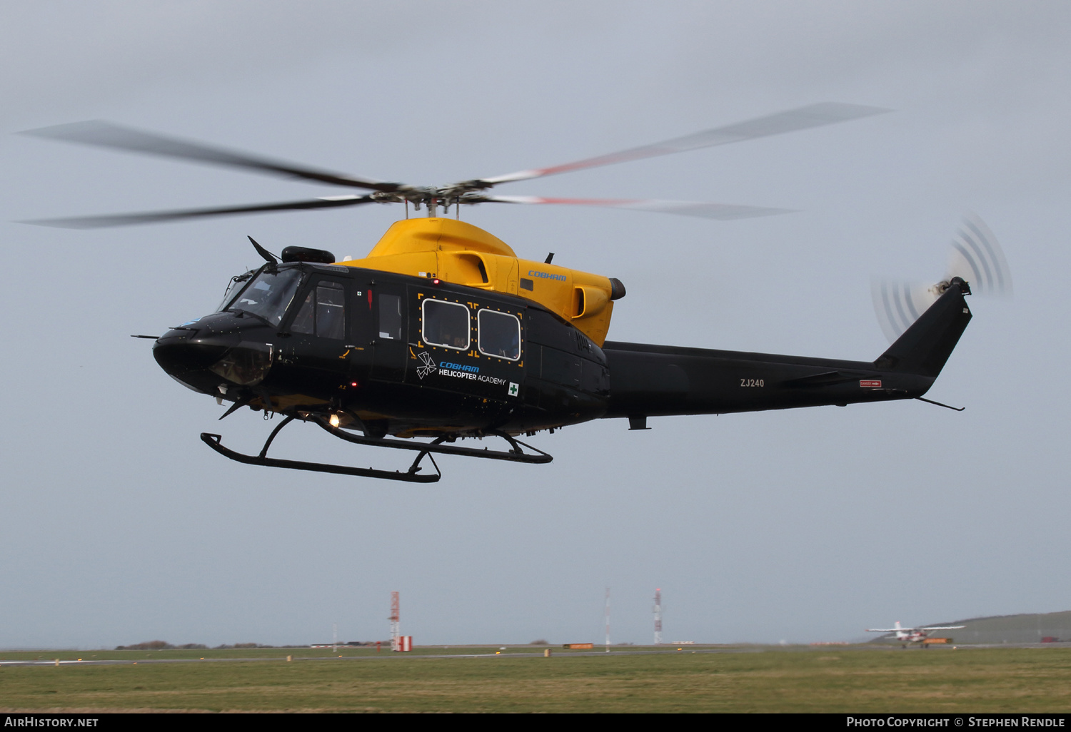 Aircraft Photo of ZJ240 | Bell 412EP Griffin HT1 | UK - Air Force | AirHistory.net #133661