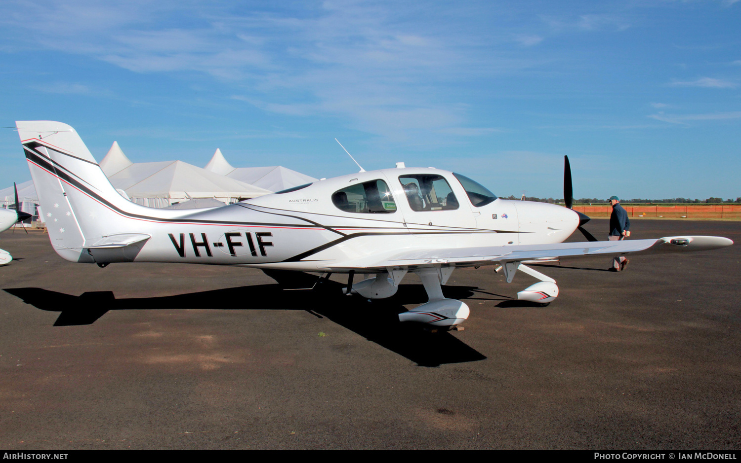 Aircraft Photo of VH-FIF | Cirrus SR-22 G5 Australis | AirHistory.net #133813