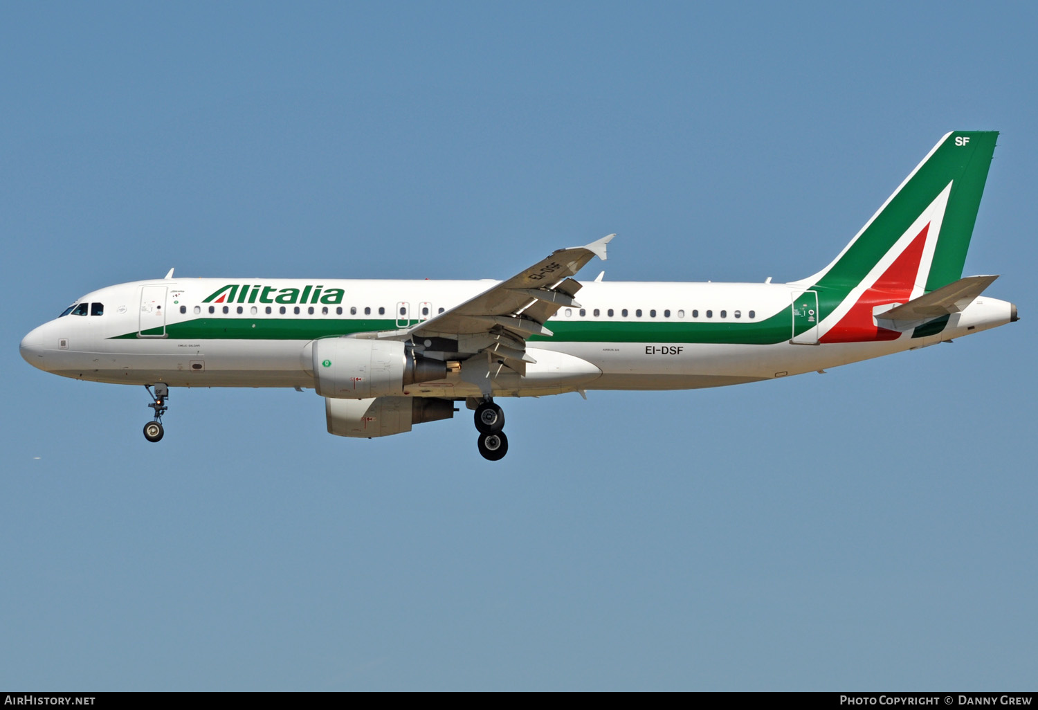 Aircraft Photo of EI-DSF | Airbus A320-216 | Alitalia | AirHistory.net #133891