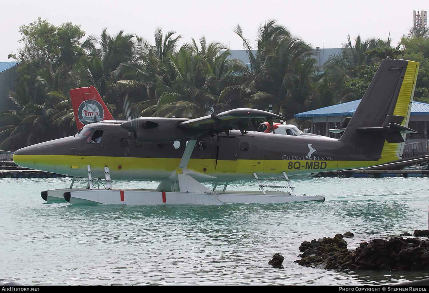 Aircraft Photo of 8Q-MBD | De Havilland Canada DHC-6-300 Twin Otter | Cheval Blanc Hotel | AirHistory.net #133902