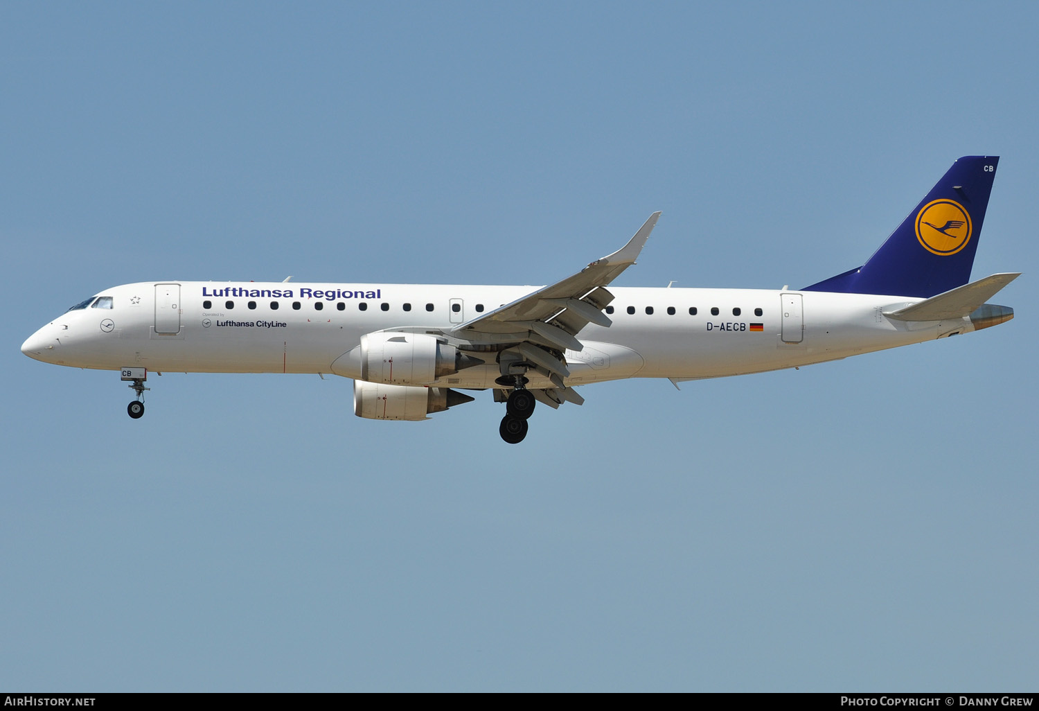 Aircraft Photo of D-AECB | Embraer 190LR (ERJ-190-100LR) | Lufthansa Regional | AirHistory.net #133932