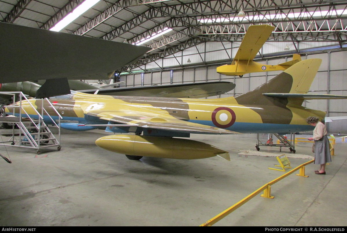 Aircraft Photo of QA-10 | Hawker Hunter FGA78 | Qatar - Air Force | AirHistory.net #134052