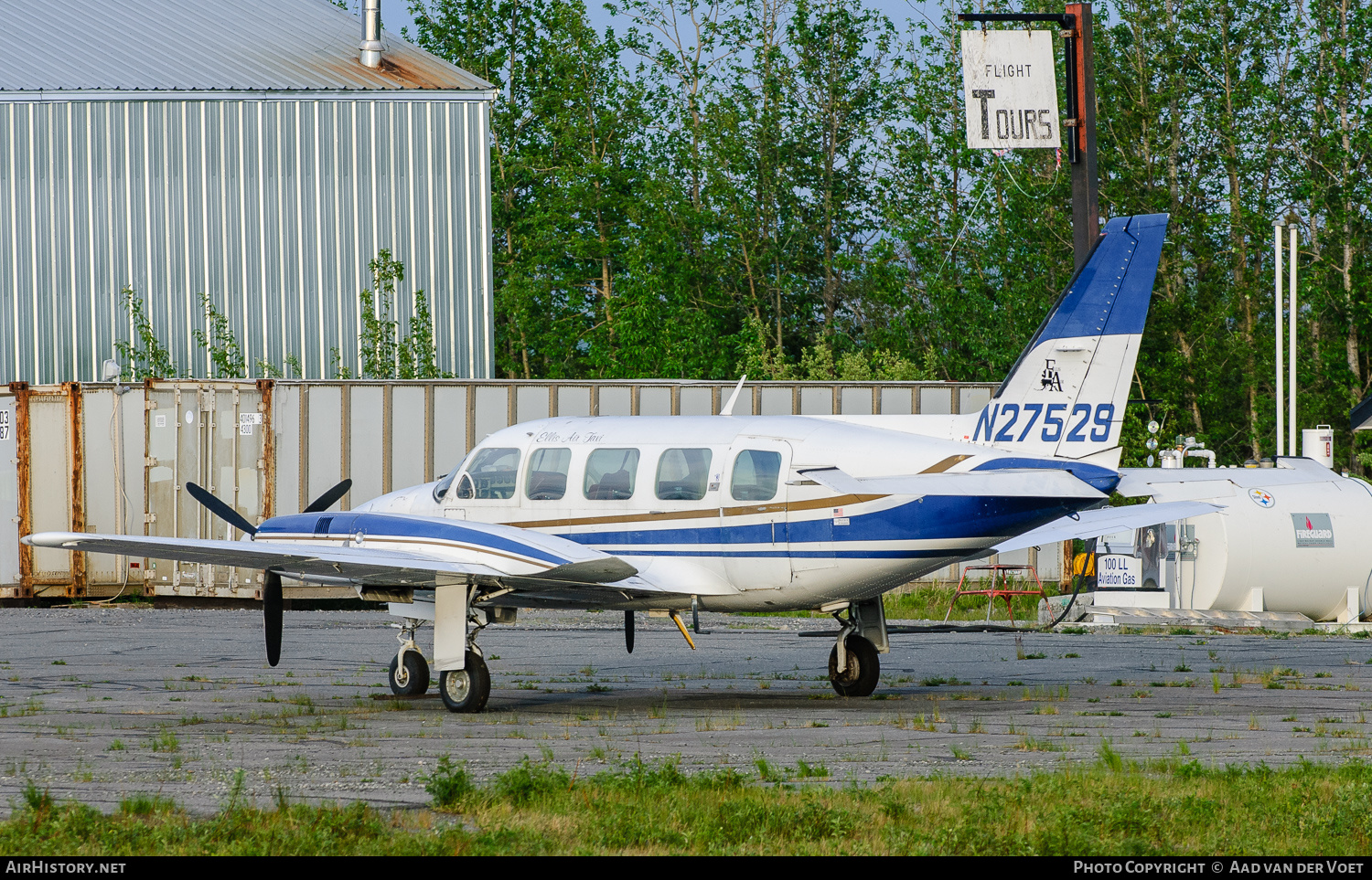 Aircraft Photo of N27529 | Piper PA-31-350 Navajo Chieftain | Ellis Air Taxi | AirHistory.net #134096