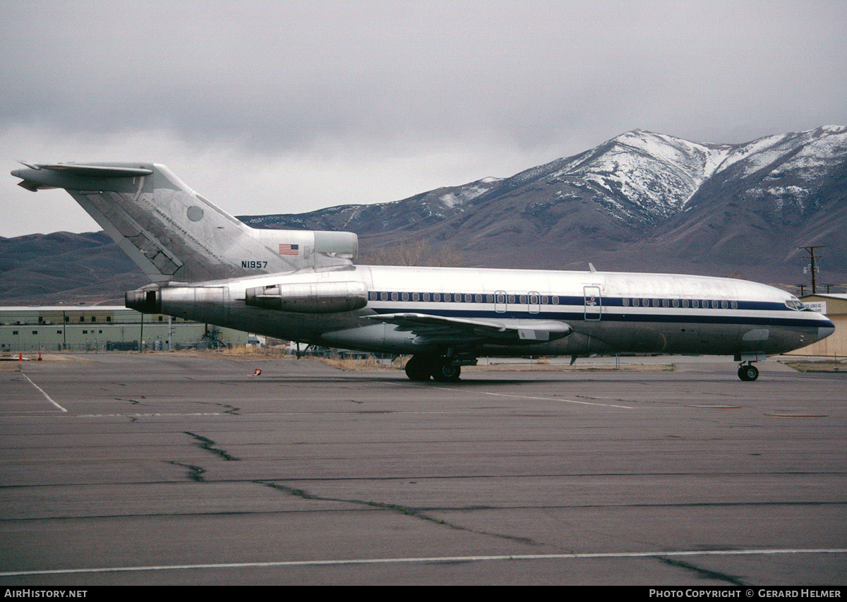Aircraft Photo of N1957 | Boeing 727-35 | AirHistory.net #134111
