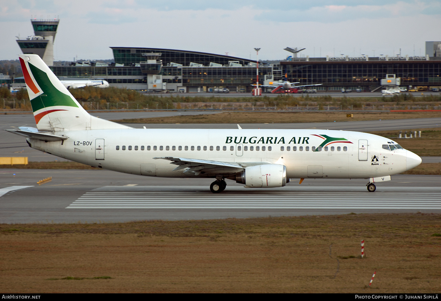 Aircraft Photo of LZ-BOV | Boeing 737-330 | Bulgaria Air | AirHistory.net #134246