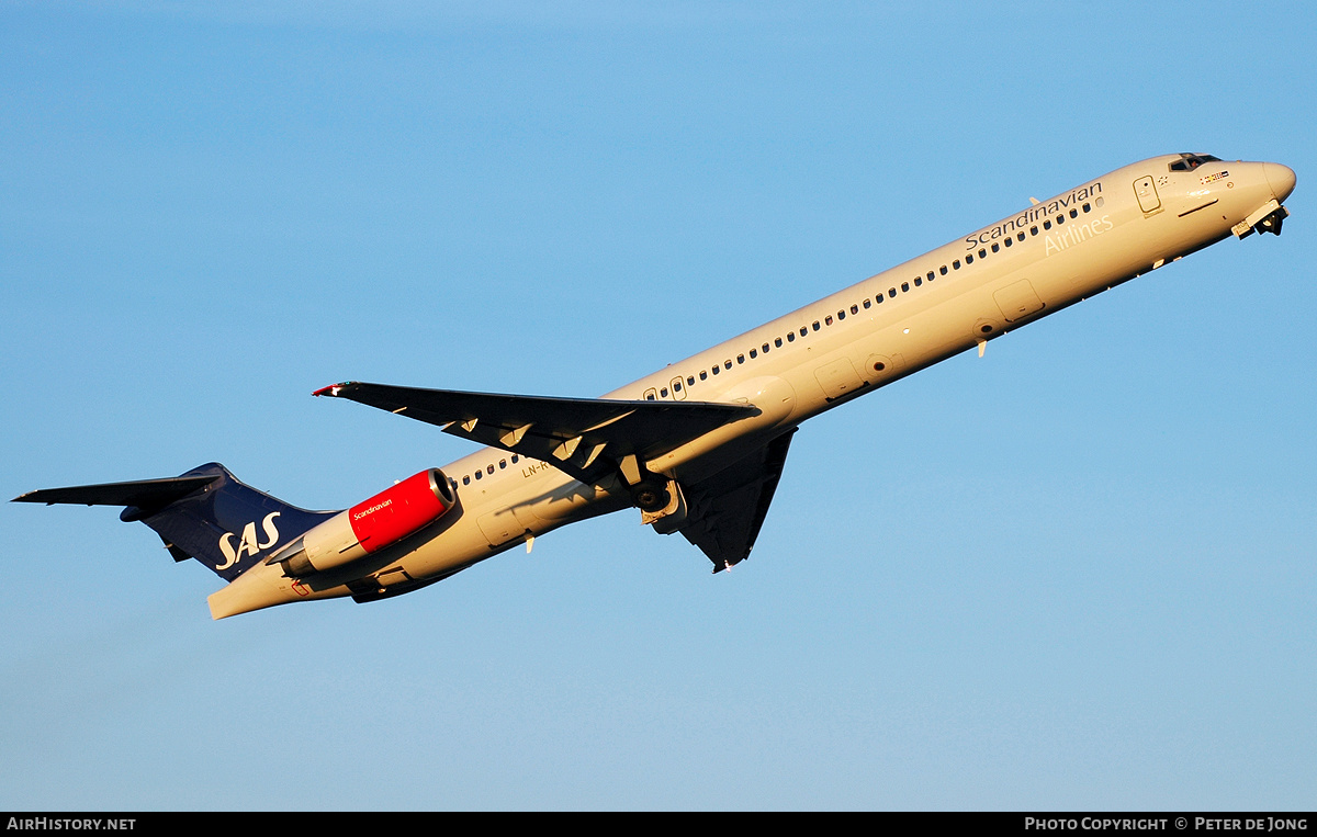 Aircraft Photo of LN-ROR | McDonnell Douglas MD-82 (DC-9-82) | Scandinavian Airlines - SAS | AirHistory.net #134363