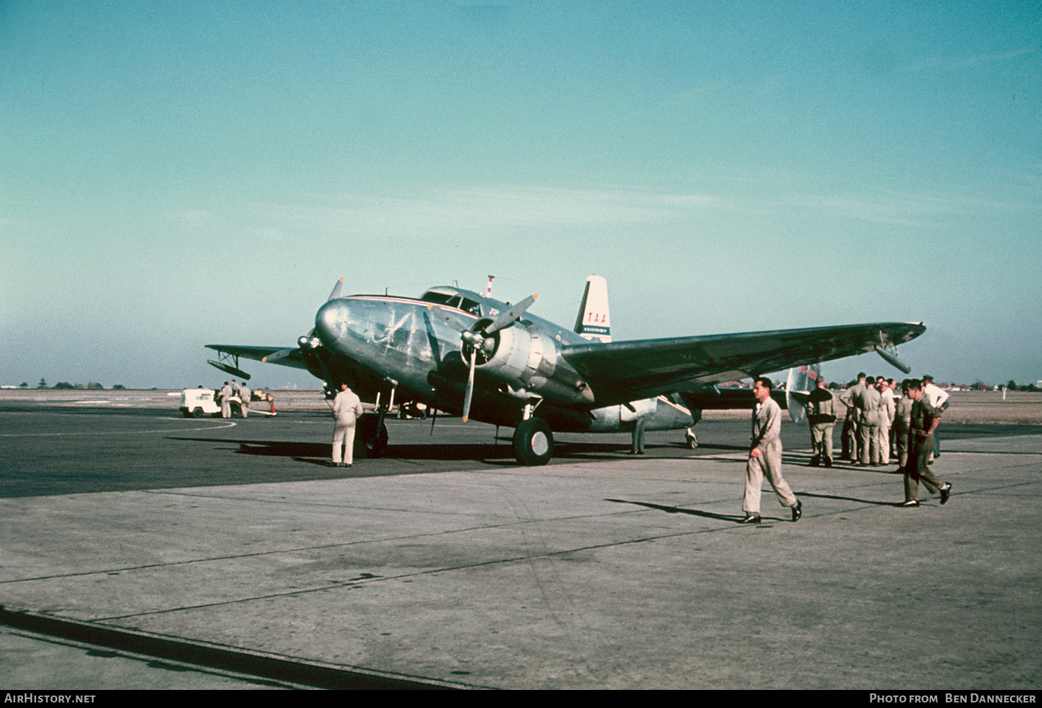 Aircraft Photo of VH-EWR | Lockheed 414 Hudson Mk.IVA | East-West Airlines | AirHistory.net #134404