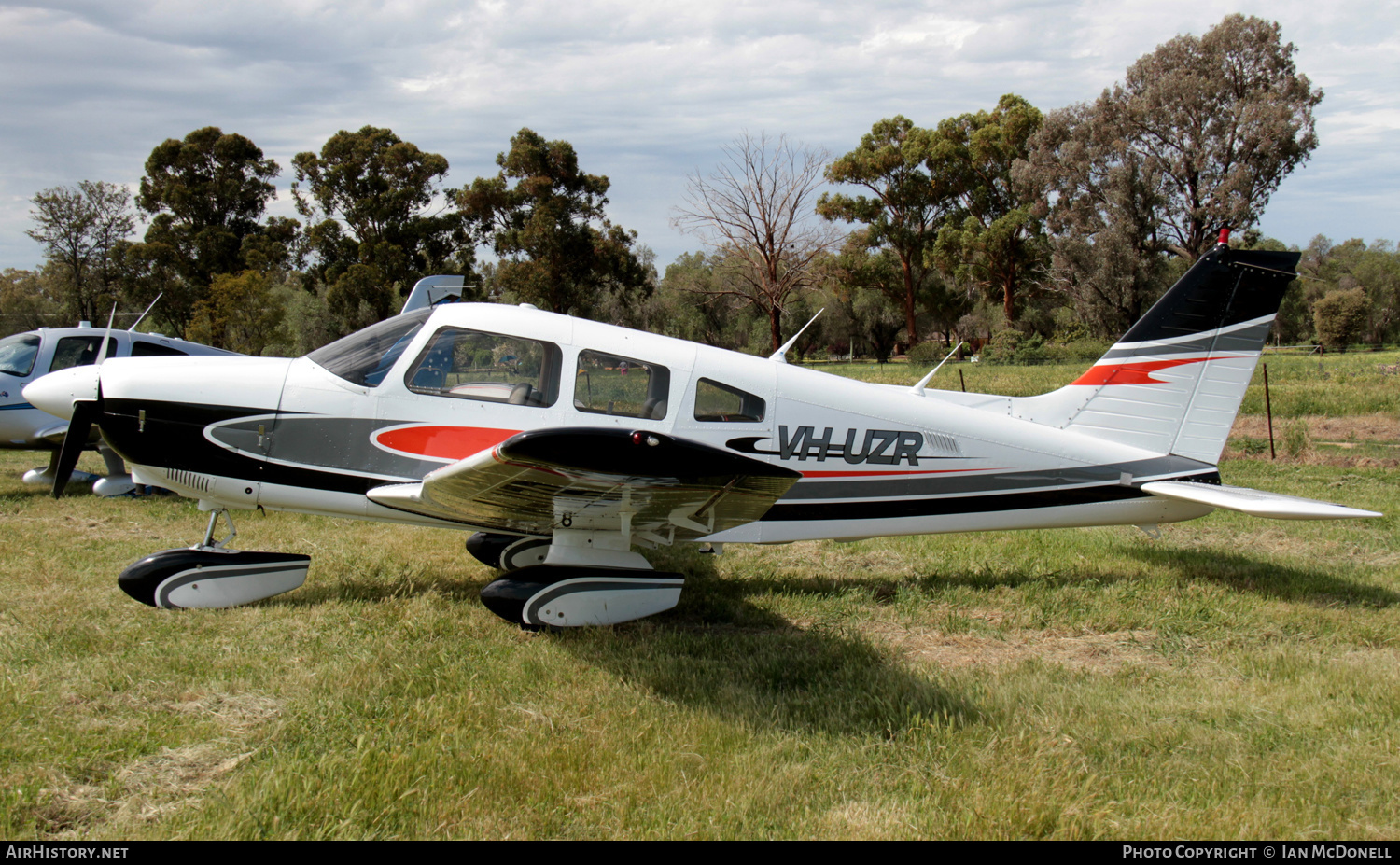 Aircraft Photo of VH-UZR | Piper PA-28-181 Archer II | AirHistory.net #134472