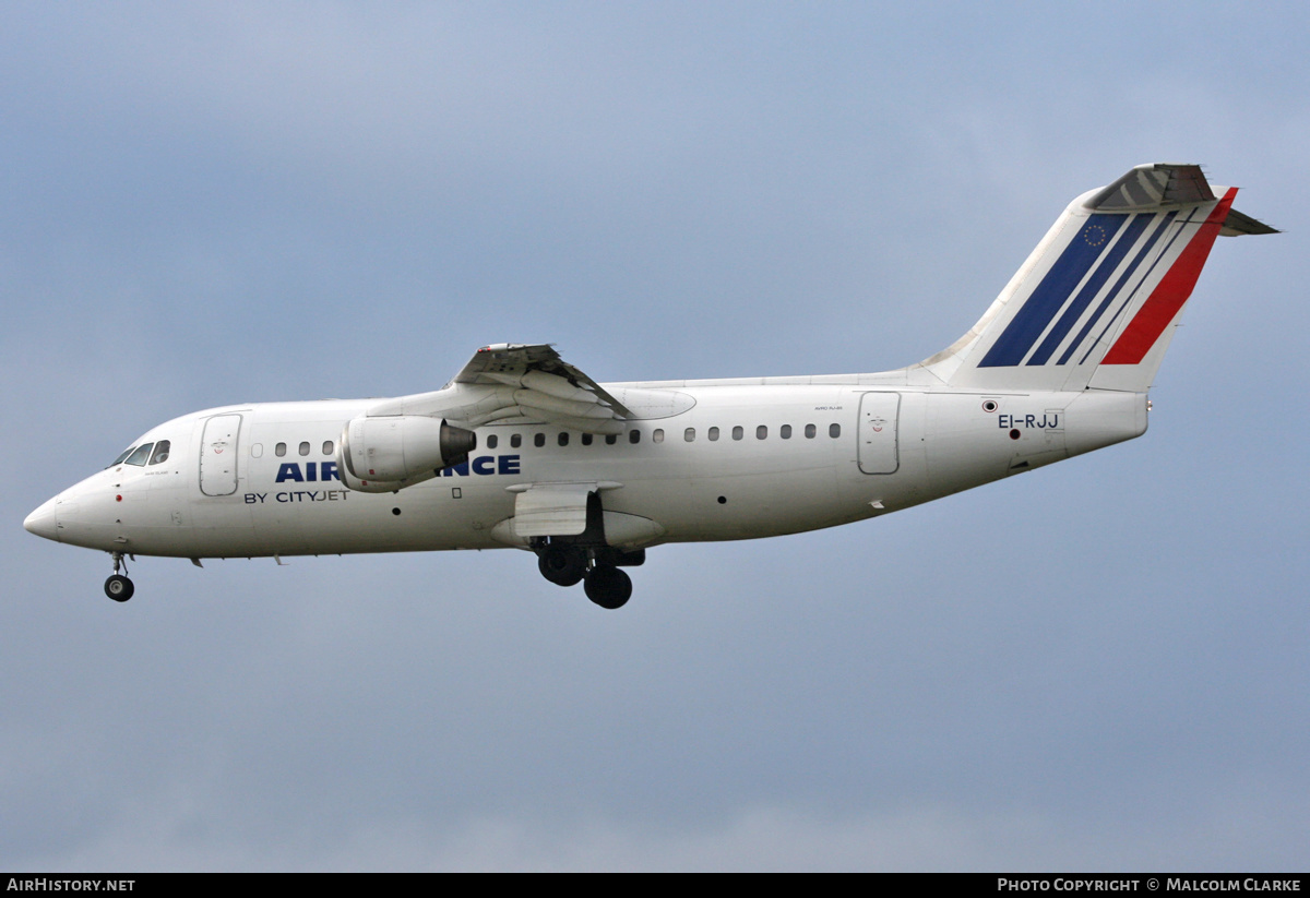 Aircraft Photo of EI-RJJ | British Aerospace Avro 146-RJ85 | Air France | AirHistory.net #134664