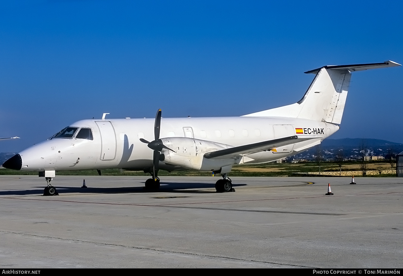 Aircraft Photo of EC-HAK | Embraer EMB-120RT(F) Brasilia | Swiftair | AirHistory.net #134734