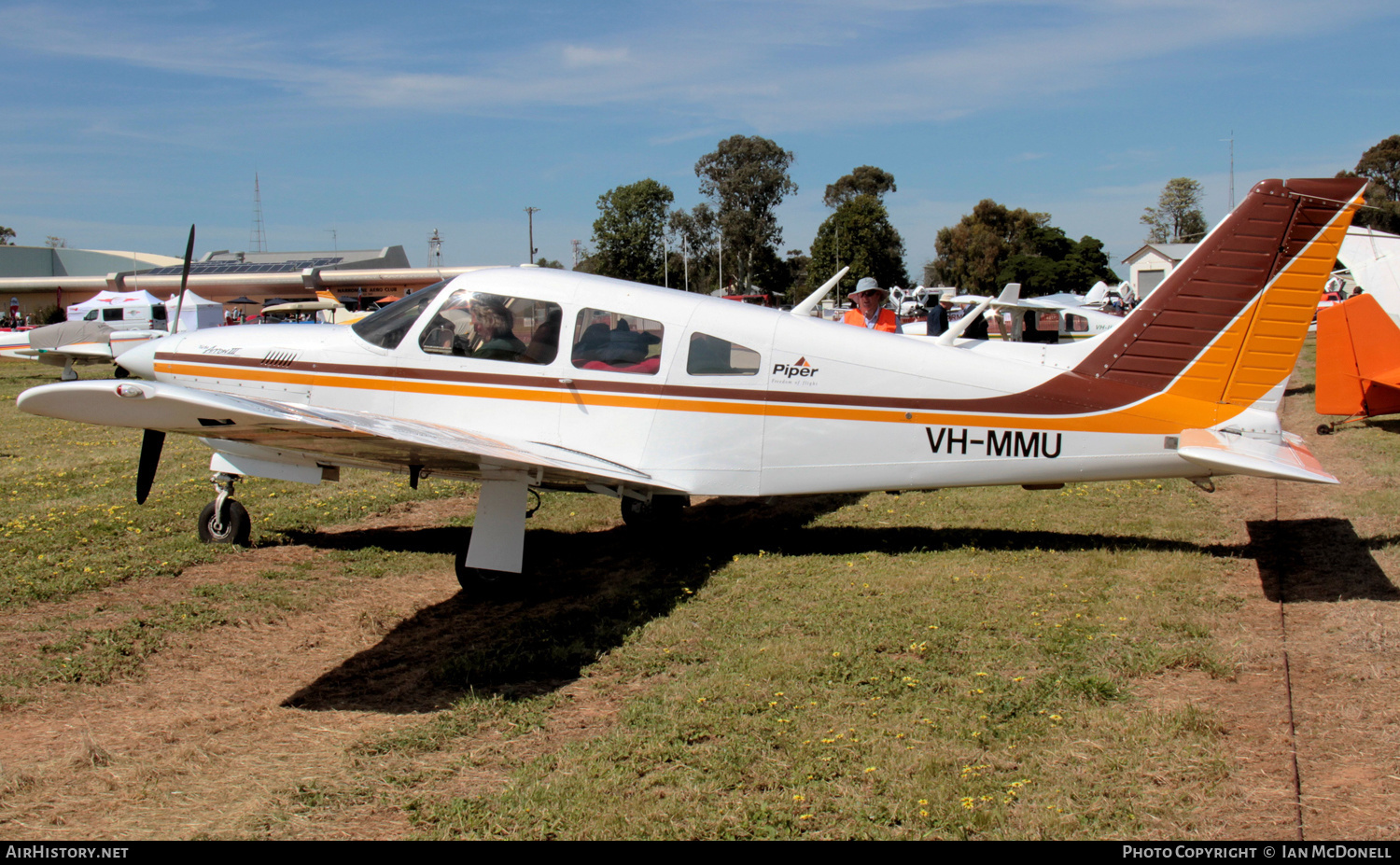 Aircraft Photo of VH-MMU | Piper PA-28R-201T Turbo Arrow III | AirHistory.net #134735