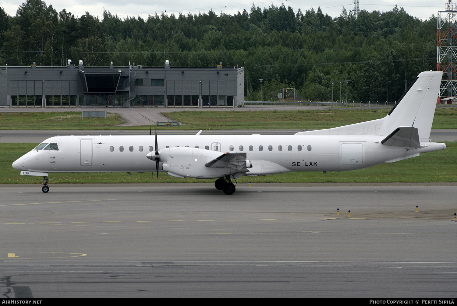 Aircraft Photo of SE-LXK | Saab 2000 | Golden Air | AirHistory.net #134780