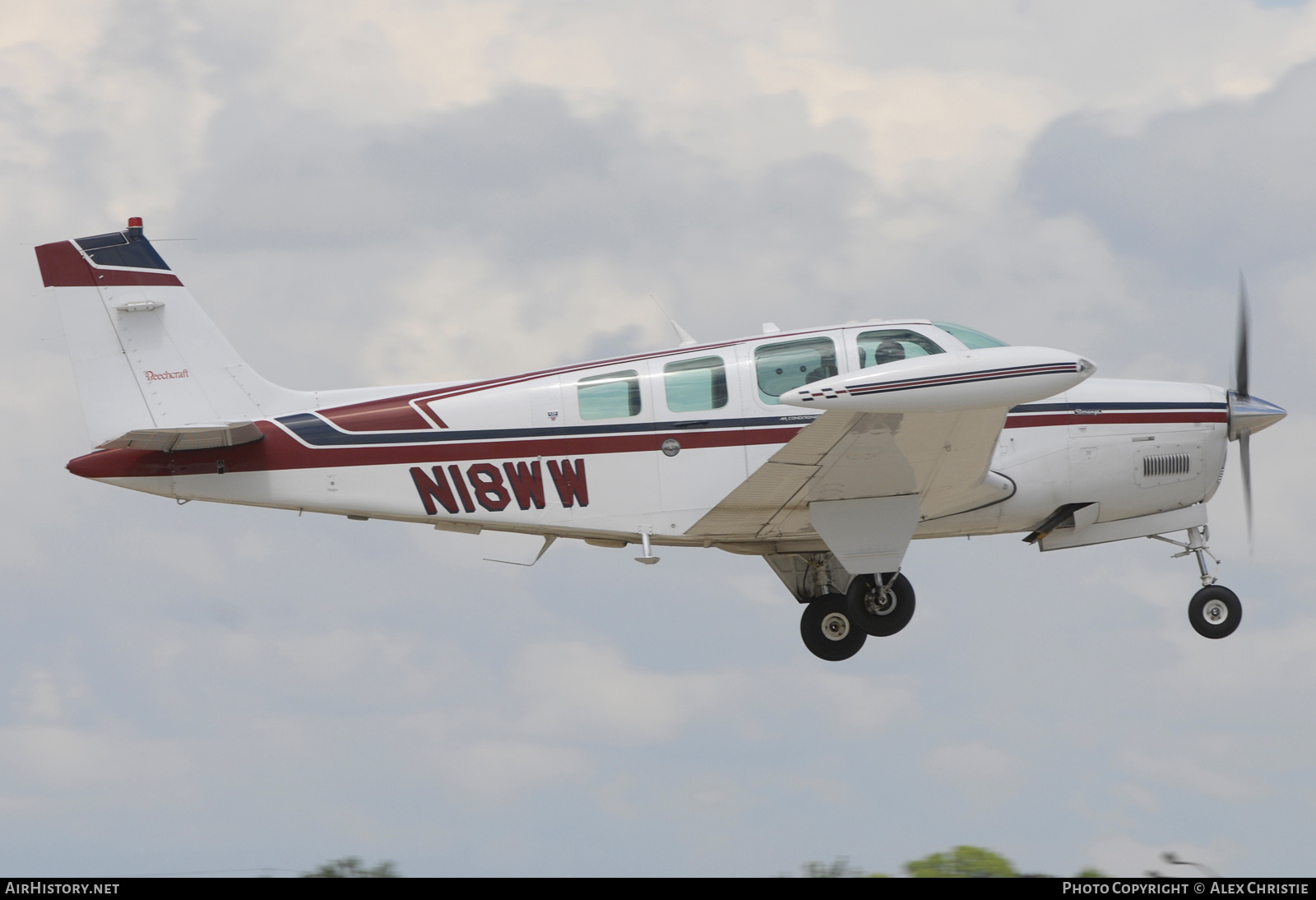 Aircraft Photo of N18WW | Beech A36 Bonanza 36 | AirHistory.net #134822