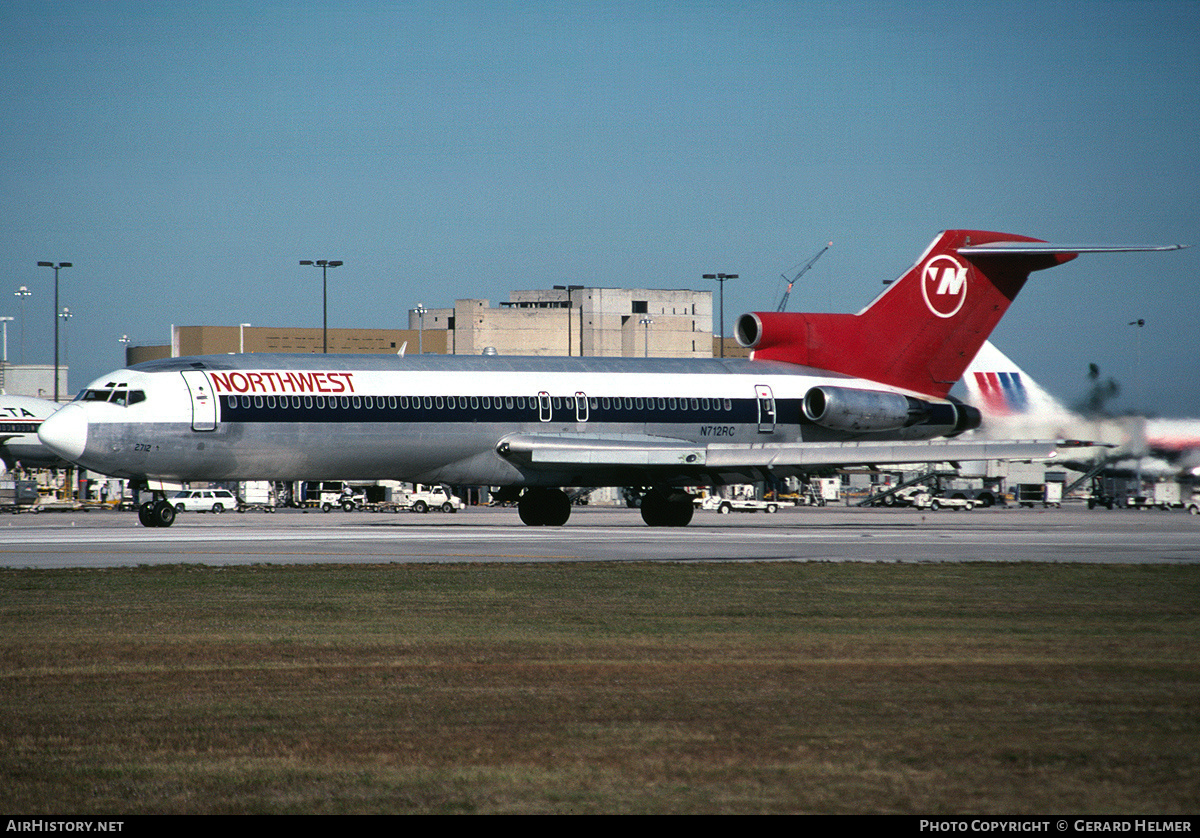 Aircraft Photo of N712RC | Boeing 727-2S7/Adv | Northwest Airlines | AirHistory.net #134886
