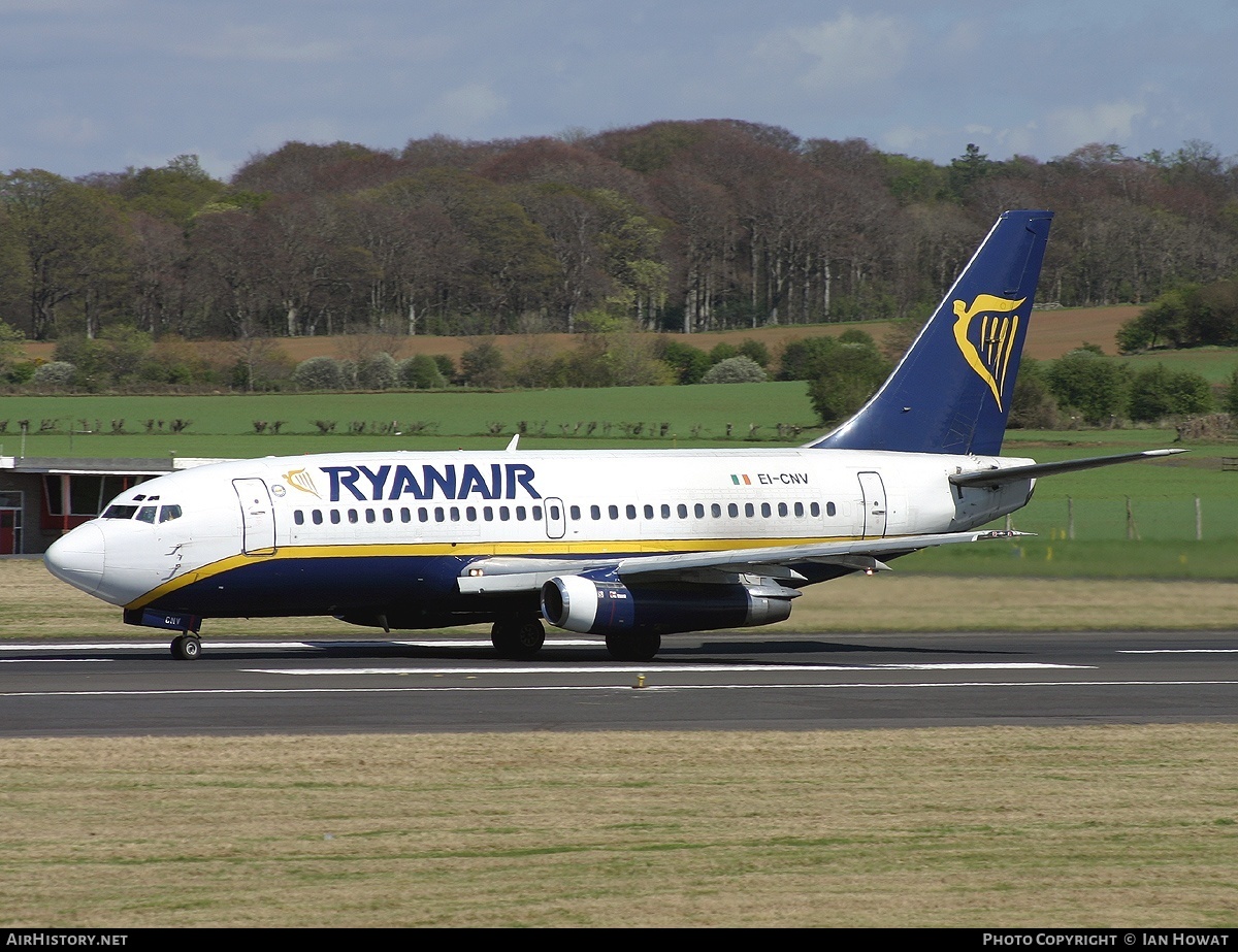 Aircraft Photo of EI-CNV | Boeing 737-230/Adv | Ryanair | AirHistory.net #134916