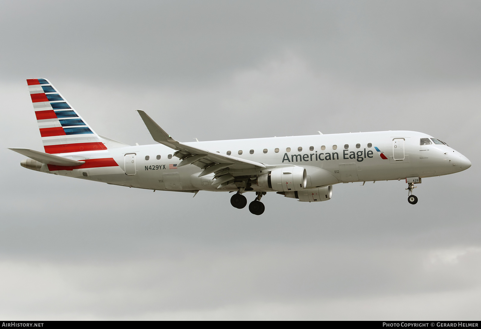 Aircraft Photo of N429YX | Embraer 175LR (ERJ-170-200LR) | American Eagle | AirHistory.net #134990