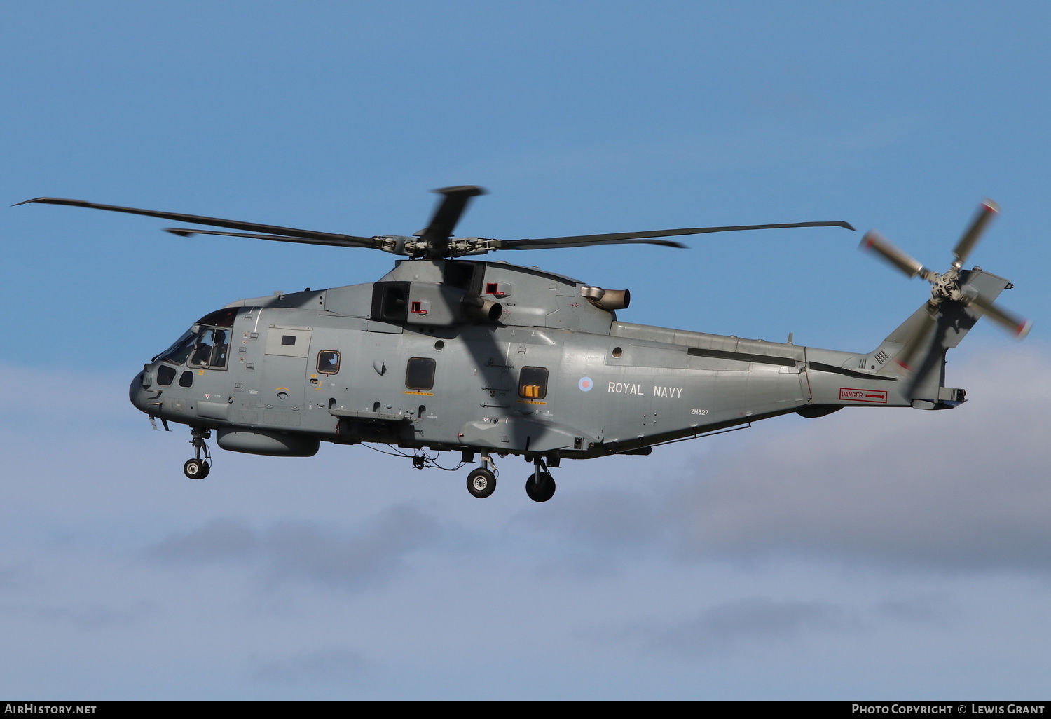 Aircraft Photo of ZH827 | EHI EH101-111 Merlin HM2 | UK - Navy | AirHistory.net #135189