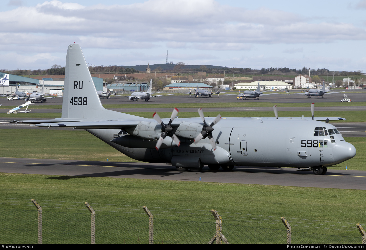 Aircraft Photo of 164598 / 4598 | Lockheed C-130T-30 Hercules (L-382) | USA - Navy | AirHistory.net #135195