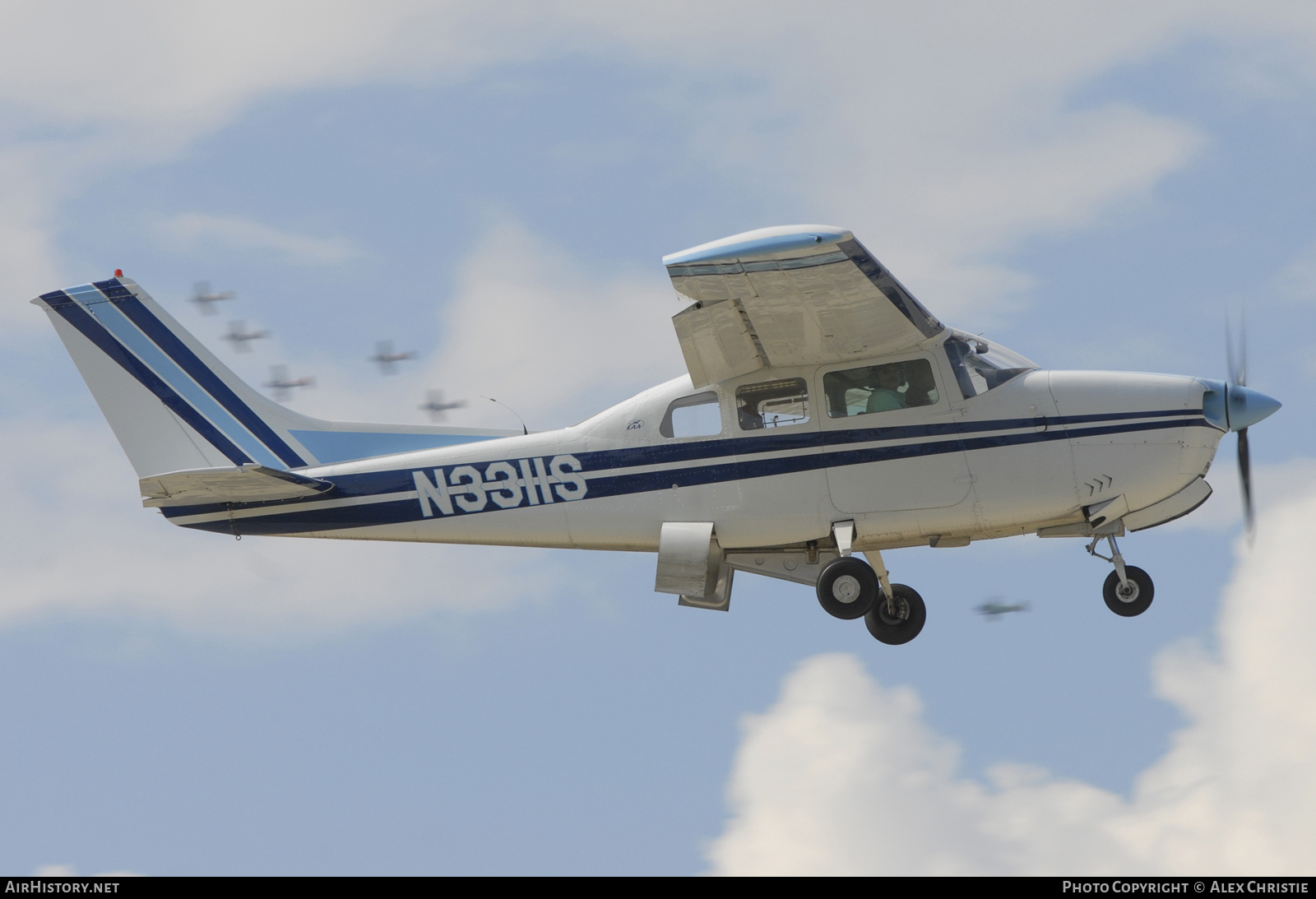 Aircraft Photo of N3311S | Cessna 210J Centurion | AirHistory.net #135251