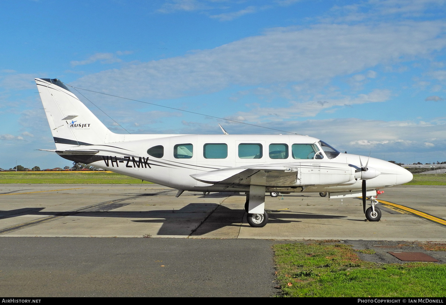 Aircraft Photo of VH-ZMK | Piper PA-31-350 Chieftain | Ausjet | AirHistory.net #135305