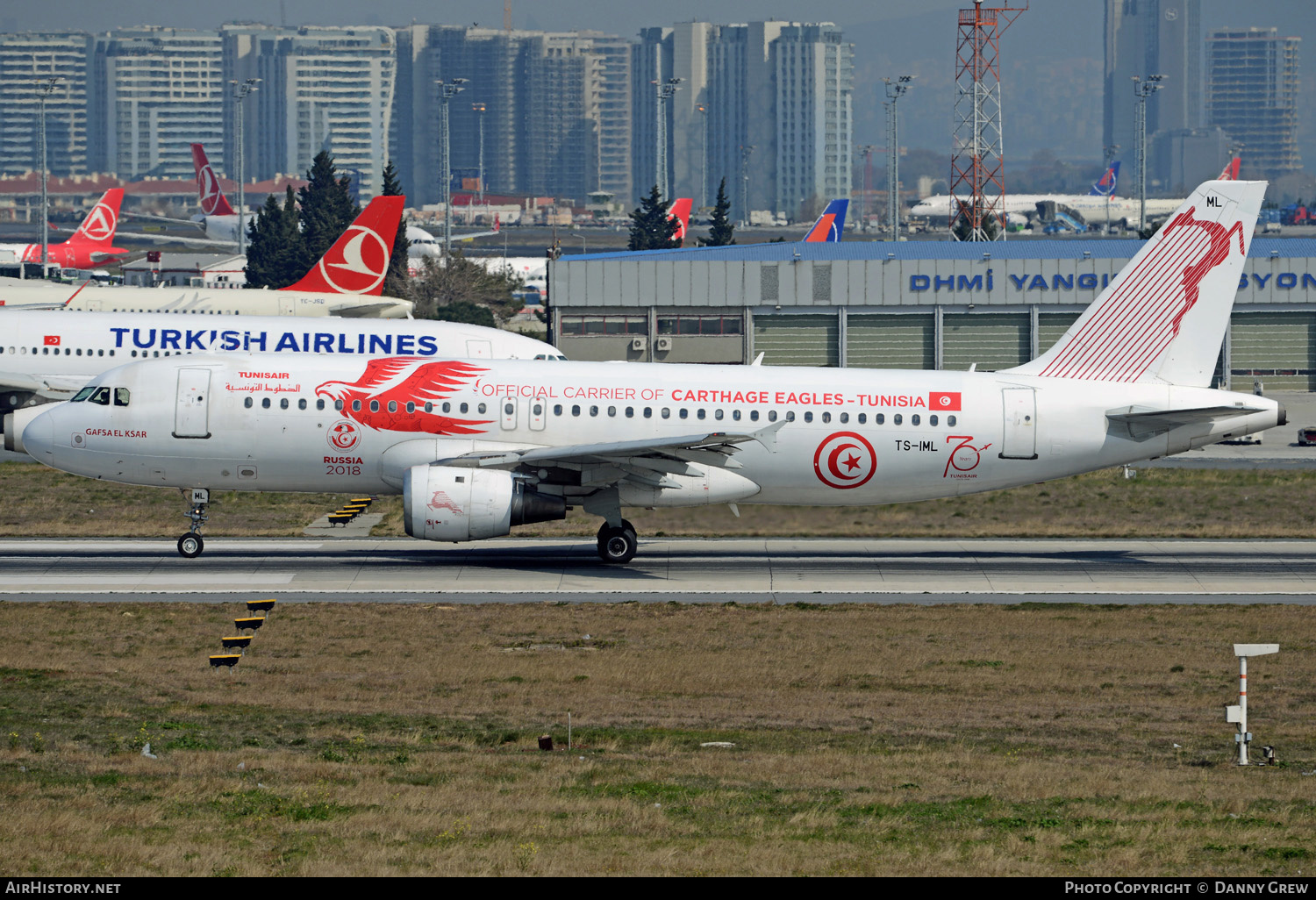 Aircraft Photo of TS-IML | Airbus A320-211 | Tunisair | AirHistory.net #135322