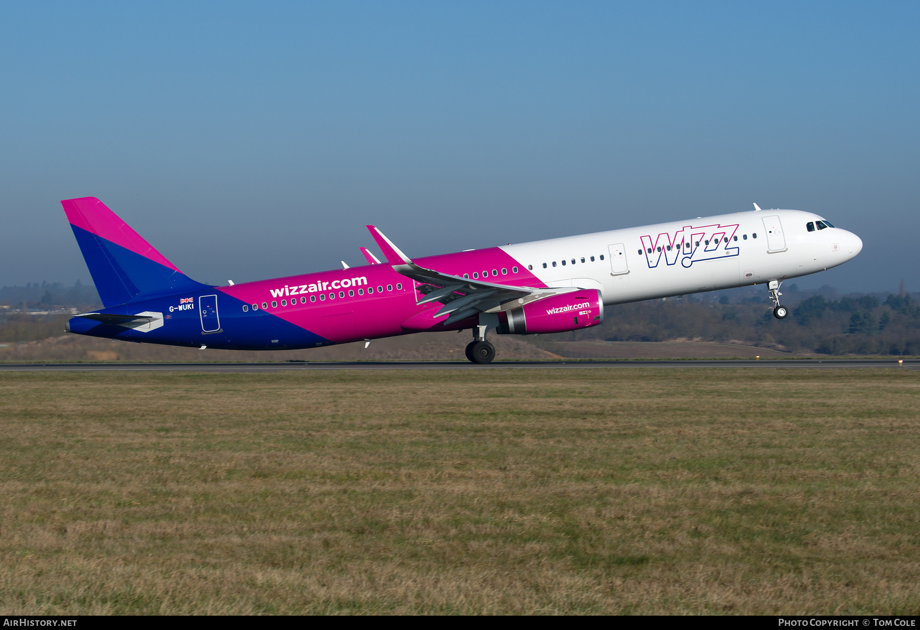 Aircraft Photo of G-WUKI | Airbus A321-231 | Wizz Air | AirHistory.net #135359