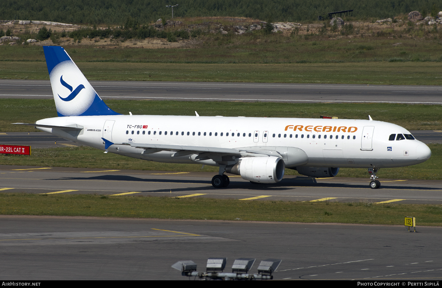 Aircraft Photo of TC-FBO | Airbus A320-214 | Freebird Airlines | AirHistory.net #135371