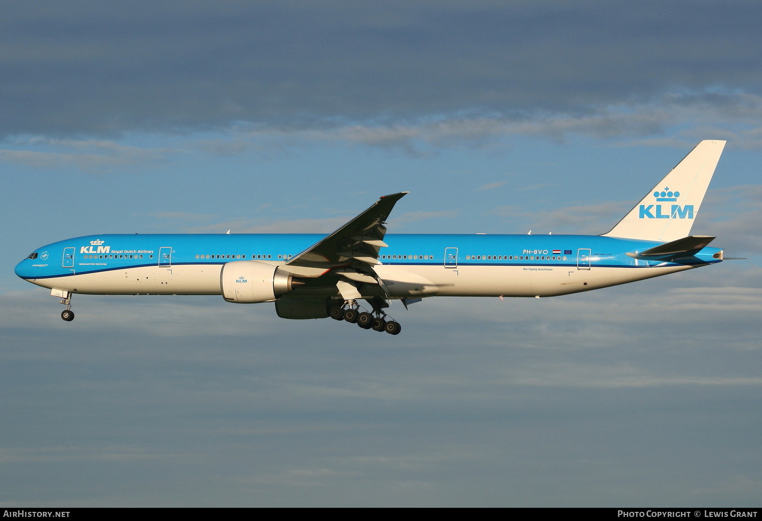 Aircraft Photo of PH-BVO | Boeing 777-306/ER | KLM - Royal Dutch Airlines | AirHistory.net #135491