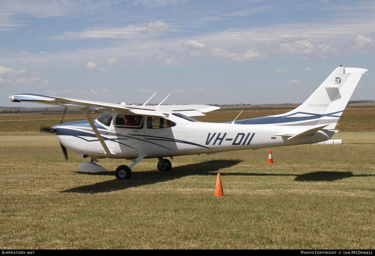 Aircraft Photo of VH-DII | Cessna 182T Skylane | AirHistory.net #135503