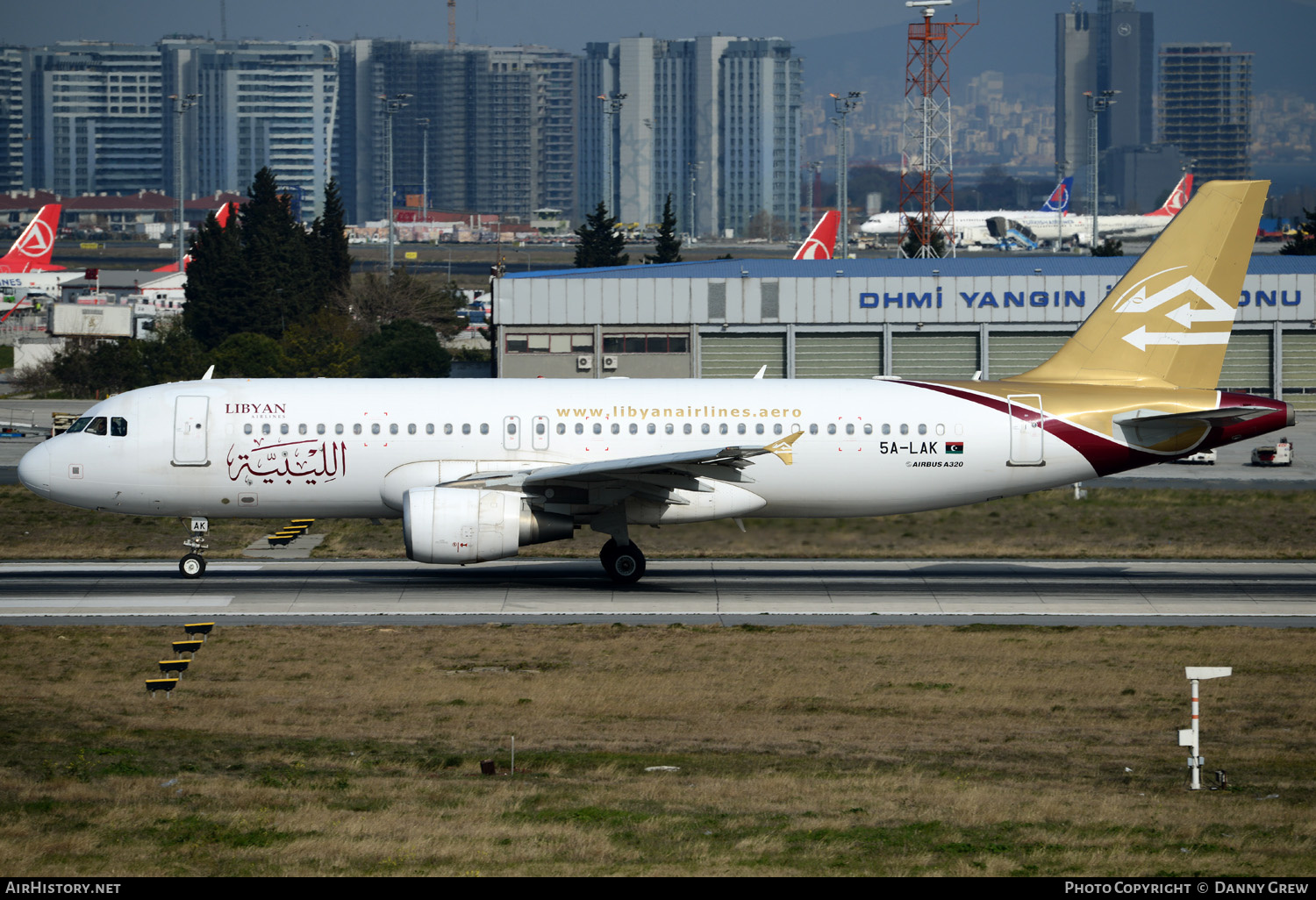 Aircraft Photo of 5A-LAK | Airbus A320-214 | Libyan Airlines | AirHistory.net #135657