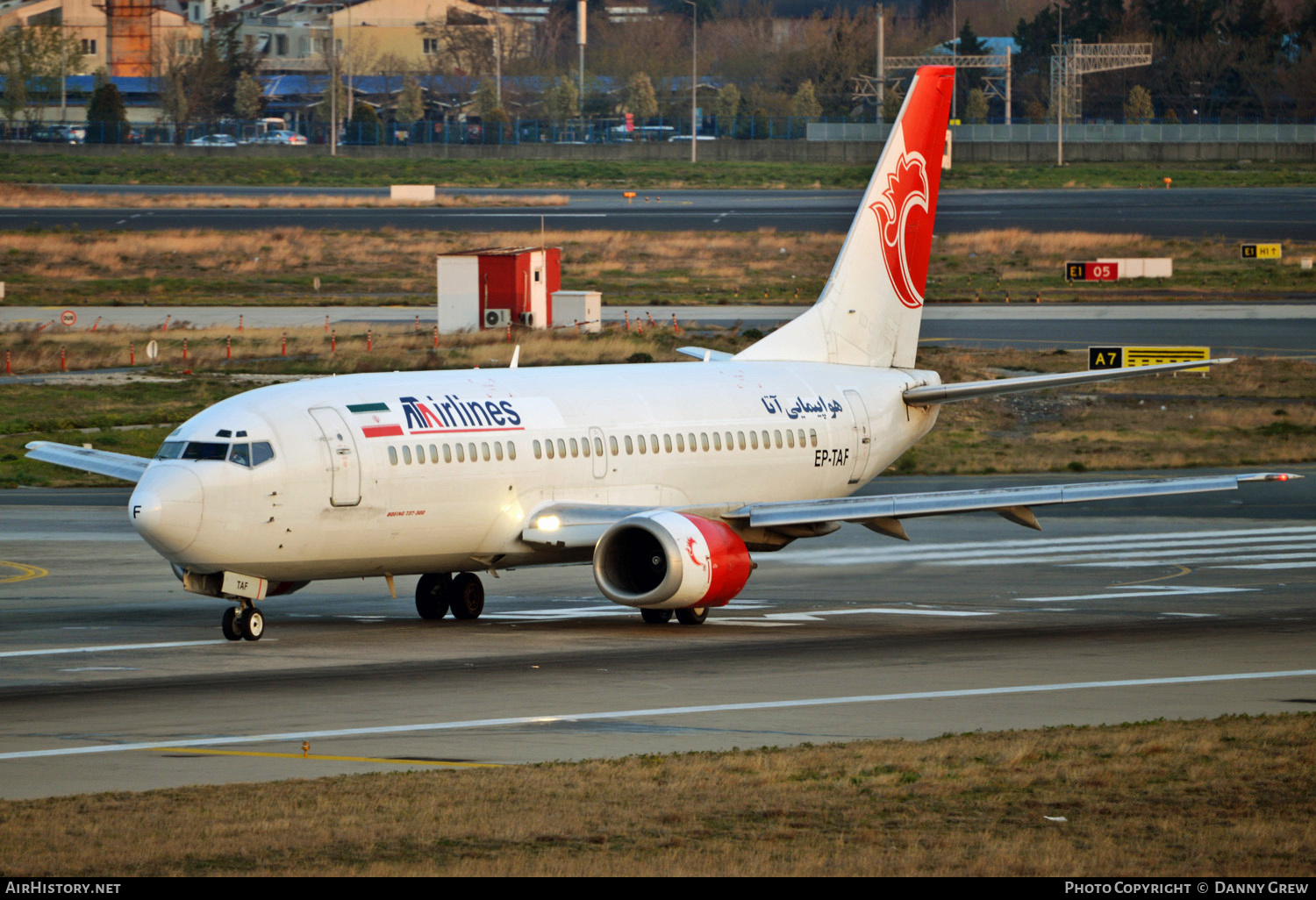 Aircraft Photo of EP-TAF | Boeing 737-332 | ATA Airlines | AirHistory.net #135669