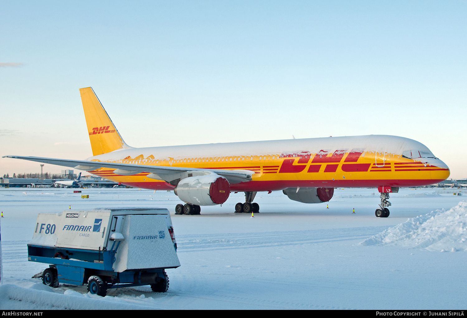 Aircraft Photo of OO-DLP | Boeing 757-236/SF | DHL International | AirHistory.net #135684