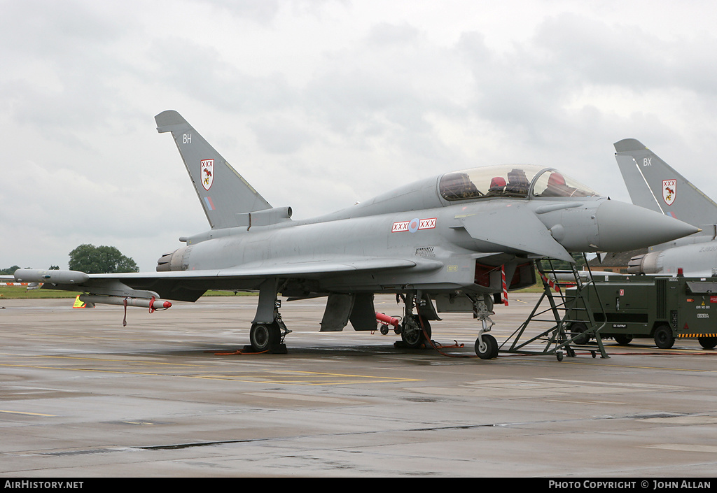Aircraft Photo of ZJ809 | Eurofighter EF-2000 Typhoon T1 | UK - Air Force | AirHistory.net #135718