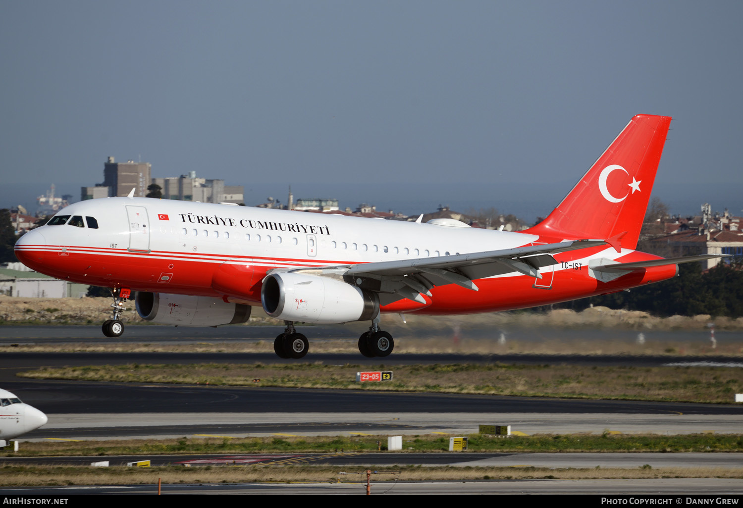 Aircraft Photo of TC-IST | Airbus ACJ319 (A319-133/CJ) | Turkey Government | AirHistory.net #135733