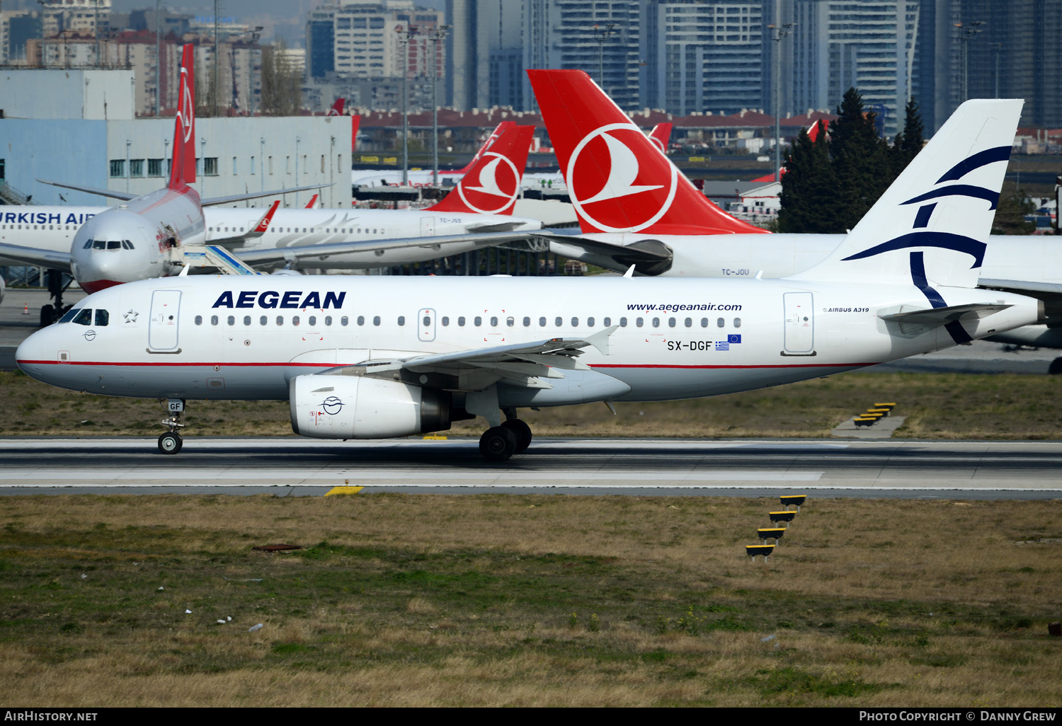 Aircraft Photo of SX-DGF | Airbus A319-132 | Aegean Airlines | AirHistory.net #135736