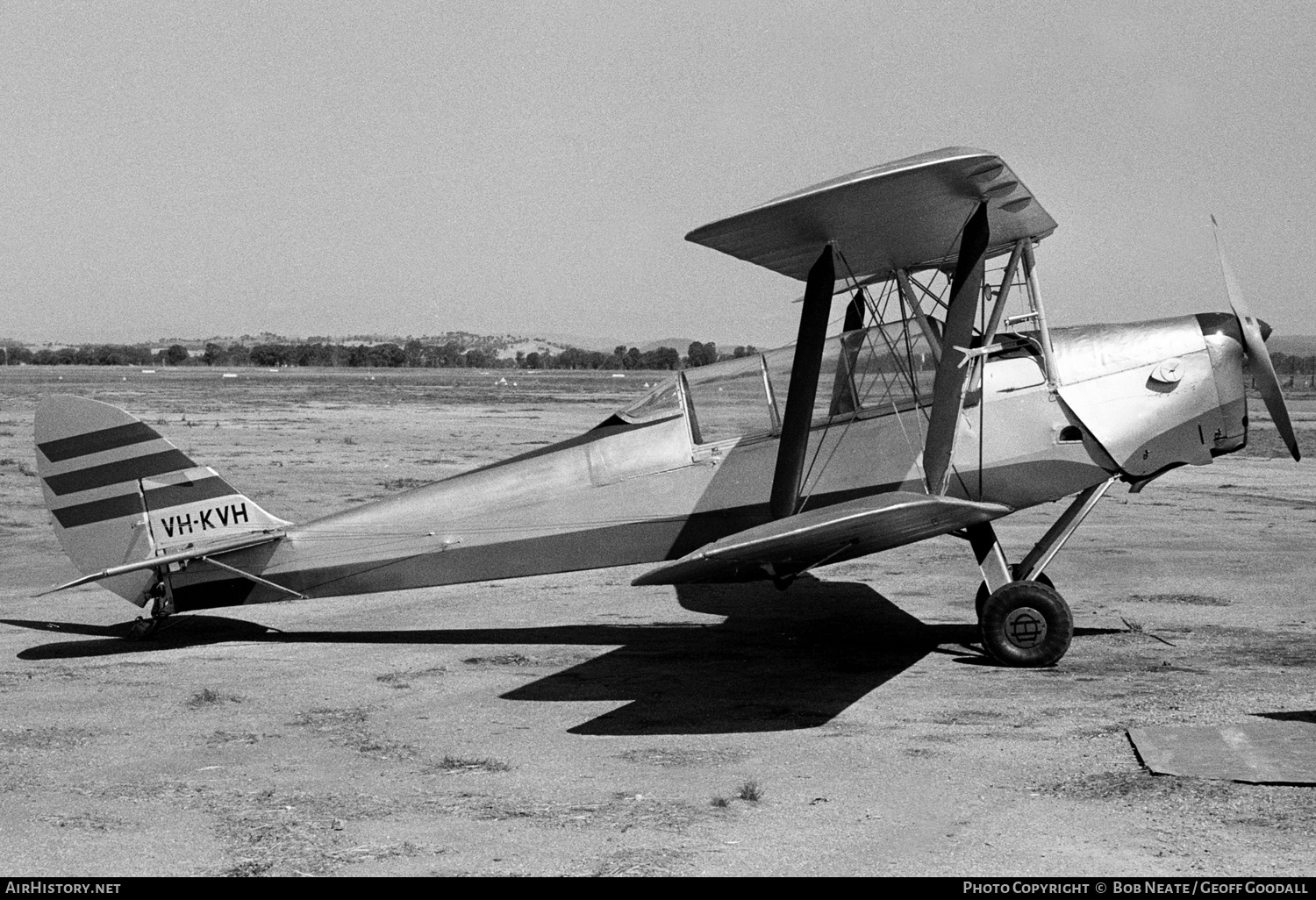 Aircraft Photo of VH-KVH | De Havilland D.H. 82A Tiger Moth | AirHistory.net #135747