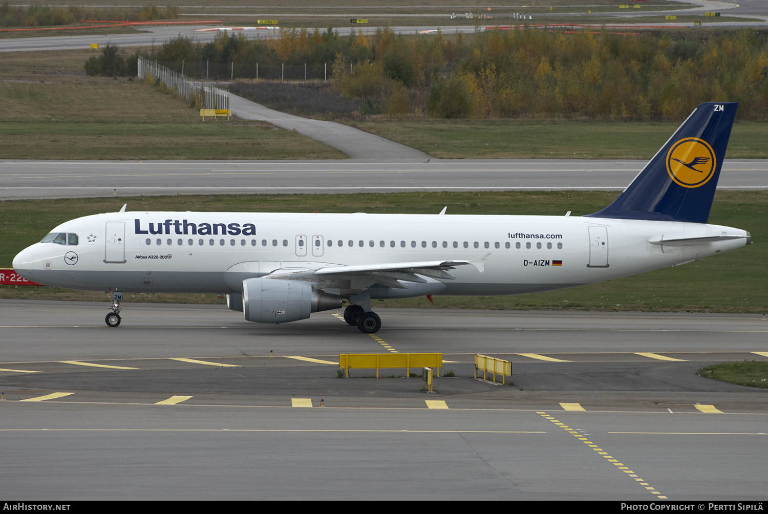 Aircraft Photo of D-AIZM | Airbus A320-214 | Lufthansa | AirHistory.net #135787