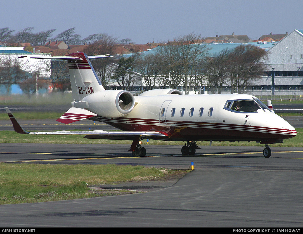 Aircraft Photo of EI-IAW | Learjet 60 | AirHistory.net #135796