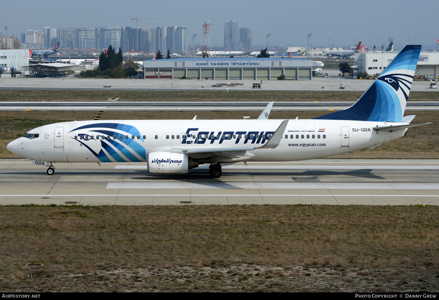 Aircraft Photo of SU-GDA | Boeing 737-866 | EgyptAir | AirHistory.net #135811