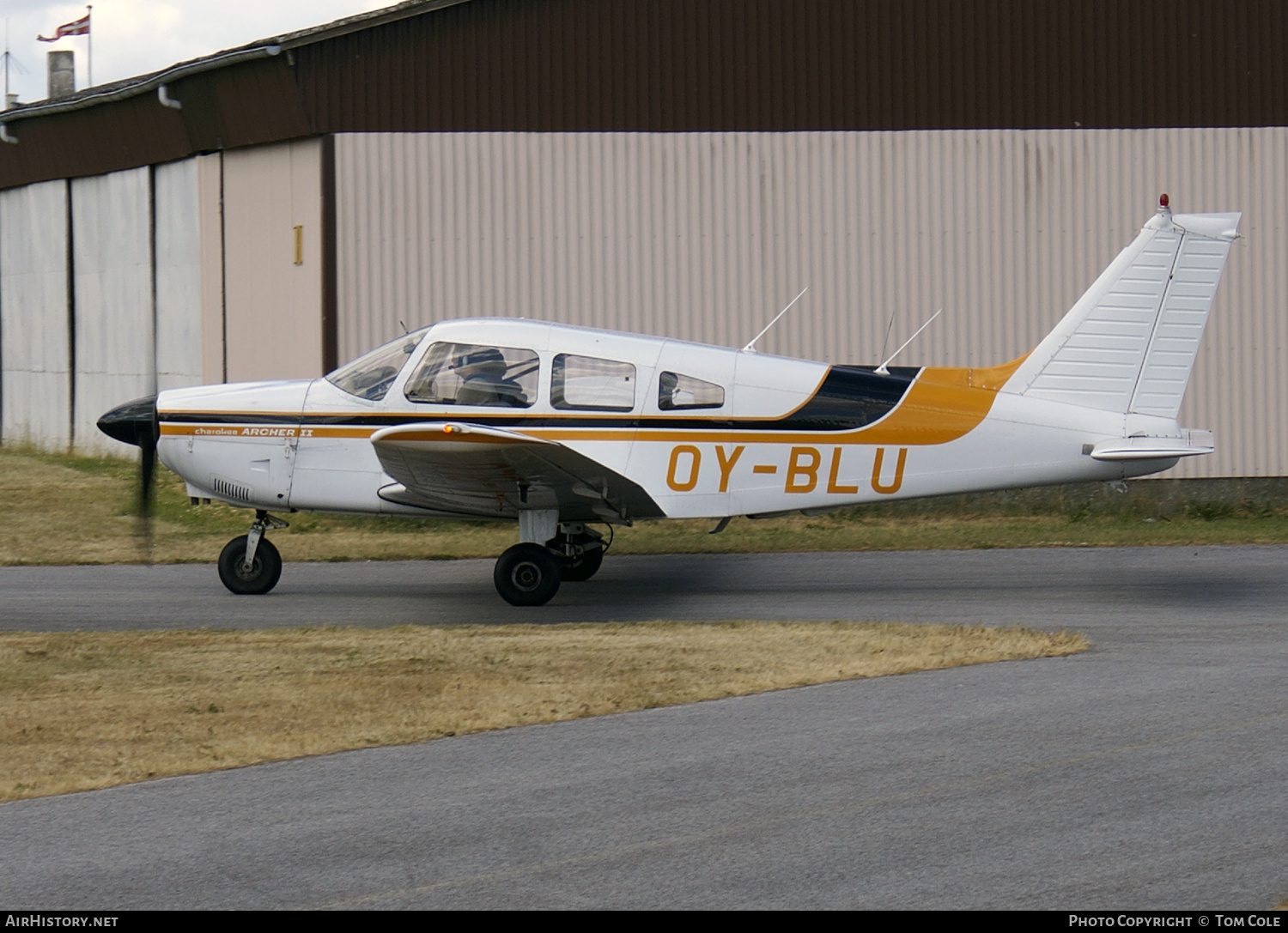 Aircraft Photo of OY-BLU | Piper PA-28-181 Cherokee Archer II | AirHistory.net #135832