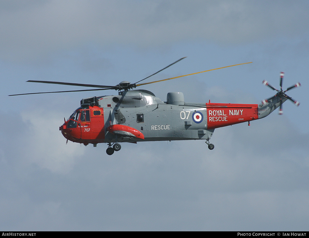 Aircraft Photo of XZ920 | Westland WS-61 Sea King HU5 | UK - Navy | AirHistory.net #135834