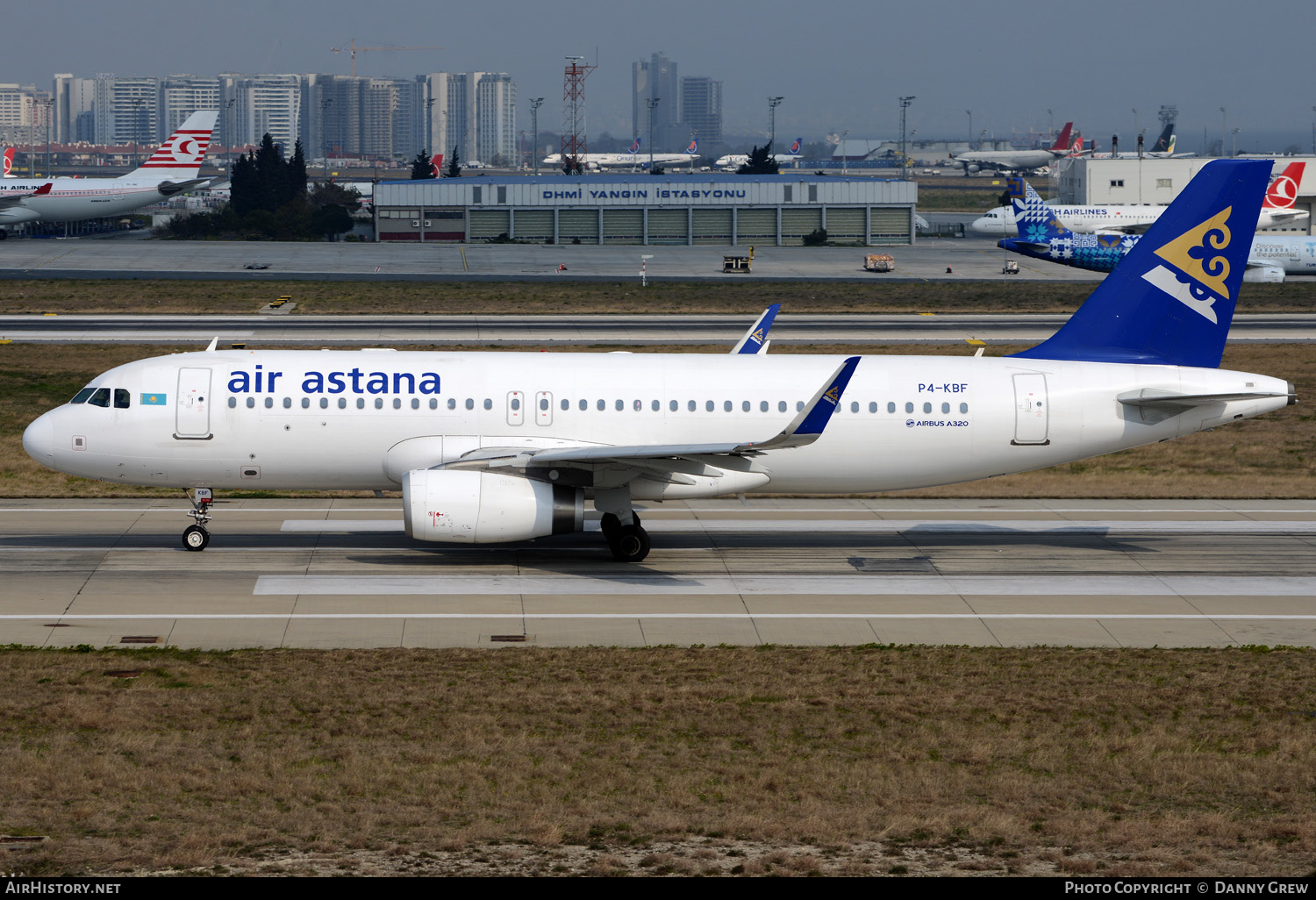 Aircraft Photo of P4-KBF | Airbus A320-232 | Air Astana | AirHistory.net #135876