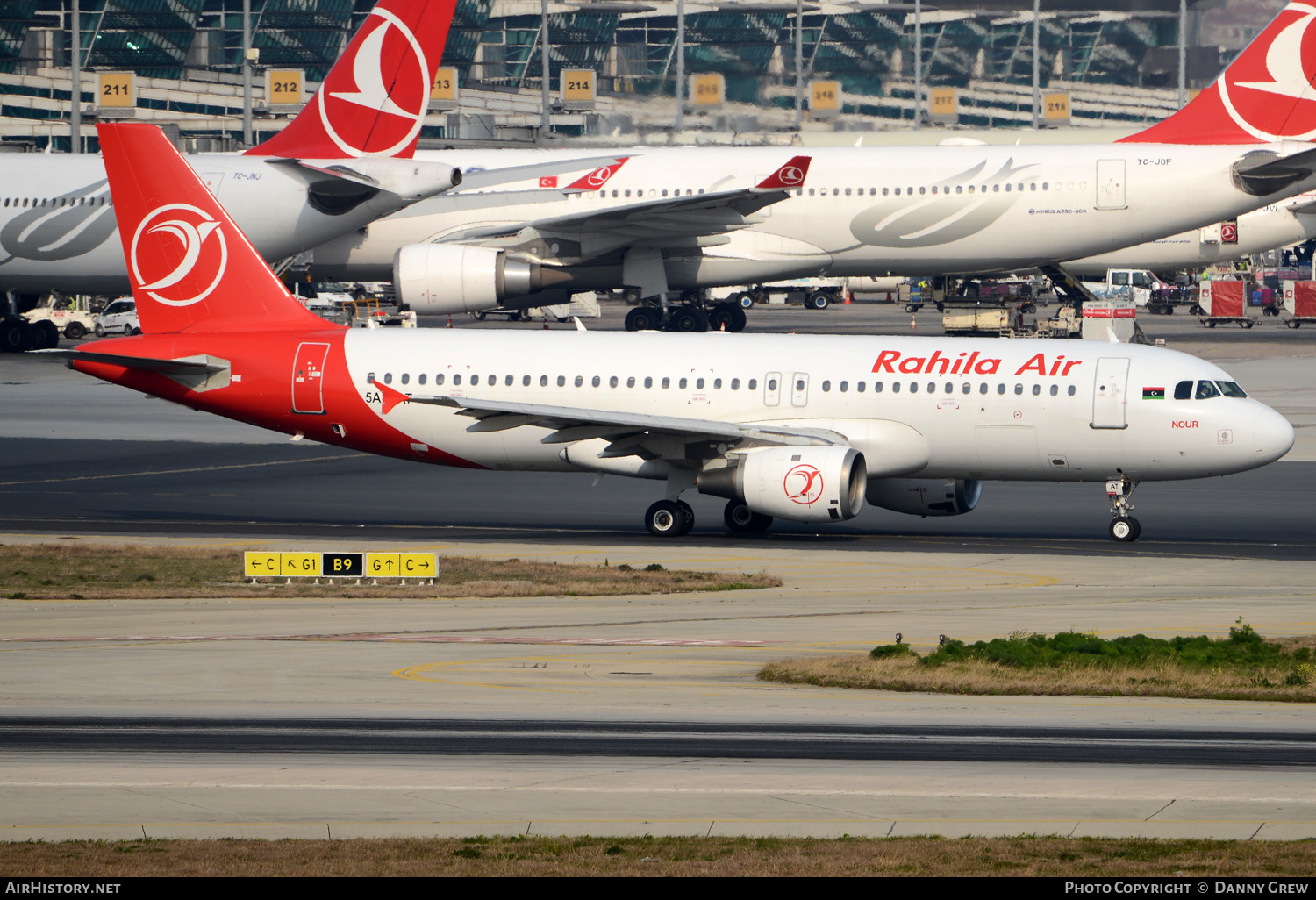 Aircraft Photo of 5A-WAT | Airbus A320-211 | Rahila Air | AirHistory.net #135912